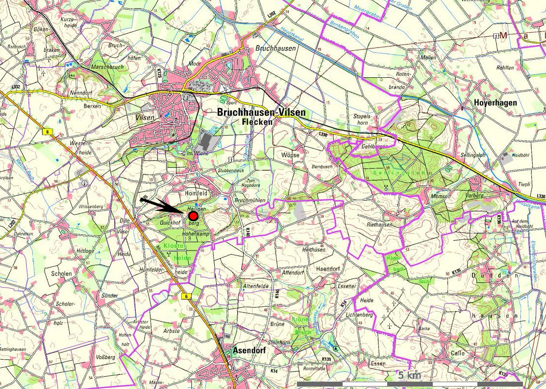 Geografische Übersichtskarte mit Eintrag der Lage (roter Punkt).